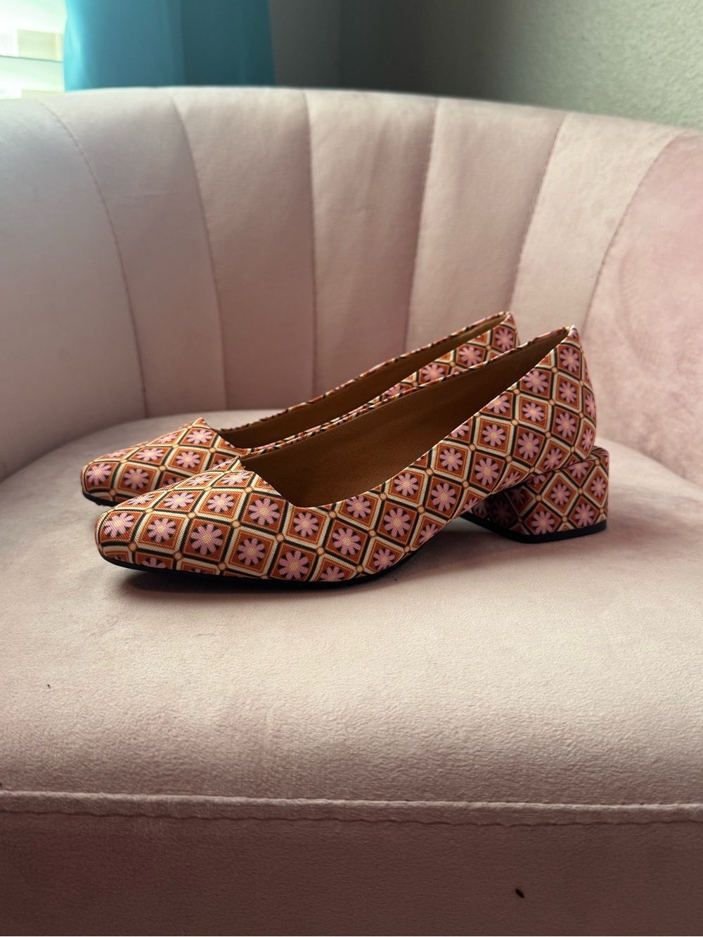Chelsea & Violet Pink and Orange Block Heel Pumps
